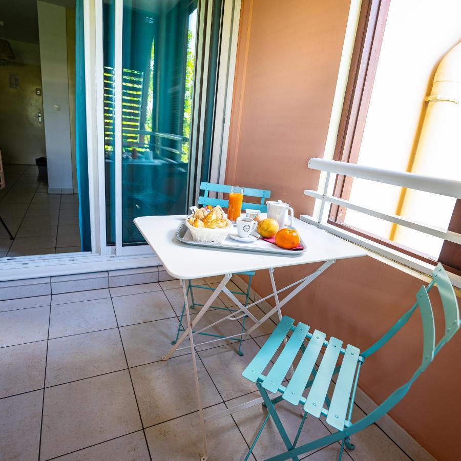 Le Kerveguen Hotel Saint-Gilles-les Bains Eksteriør billede