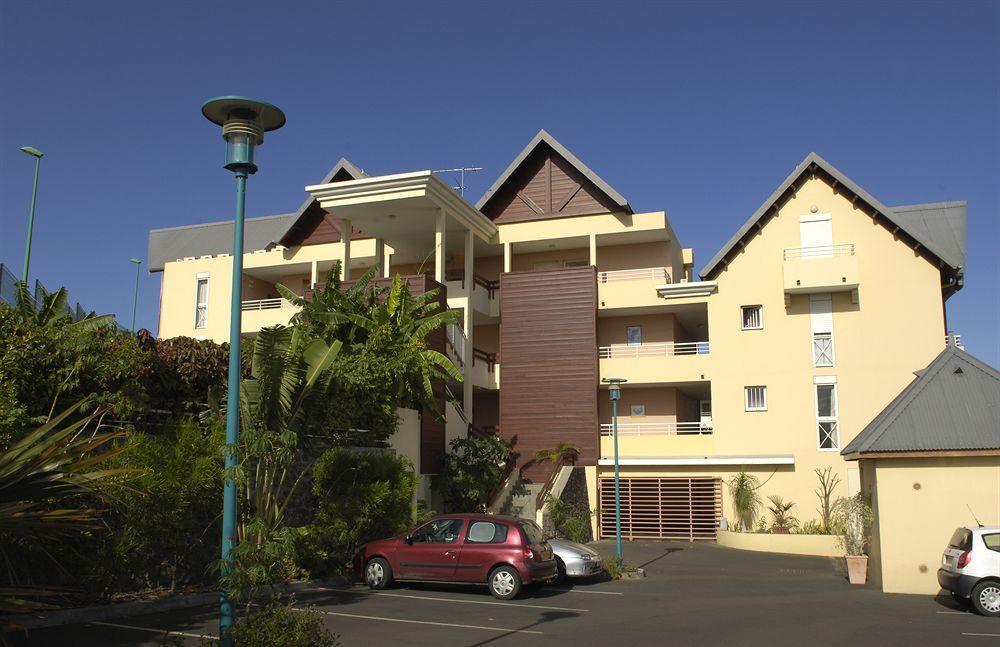Le Kerveguen Hotel Saint-Gilles-les Bains Eksteriør billede