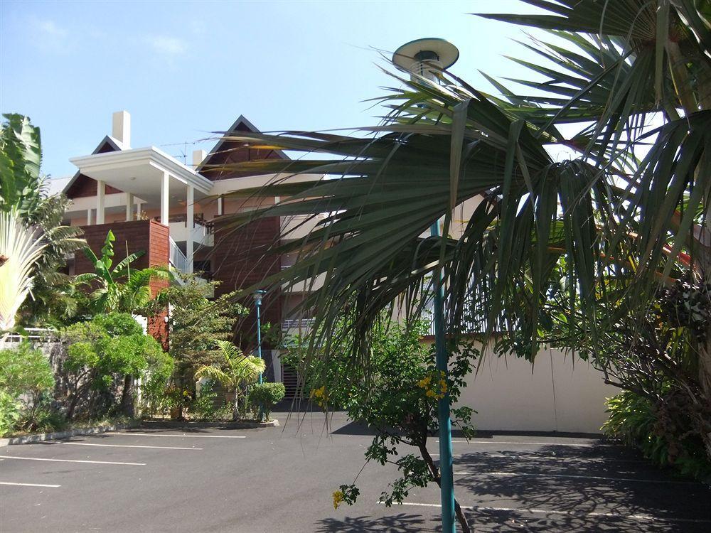 Le Kerveguen Hotel Saint-Gilles-les Bains Eksteriør billede