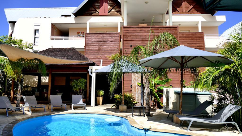 Le Kerveguen Hotel Saint-Gilles-les Bains Eksteriør billede