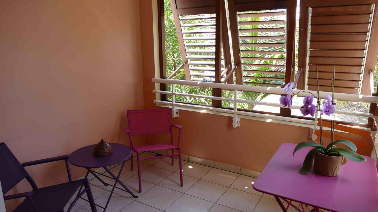 Le Kerveguen Hotel Saint-Gilles-les Bains Eksteriør billede